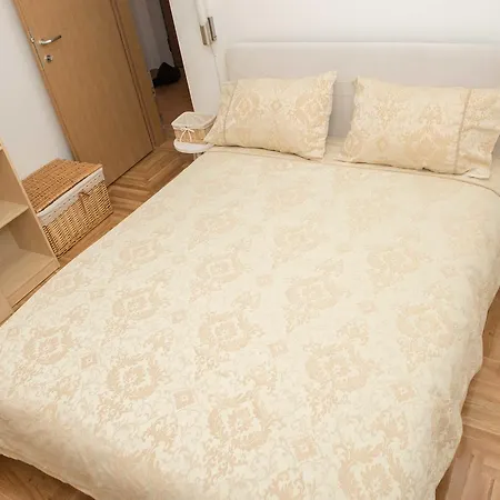 Appartement Apartman 5